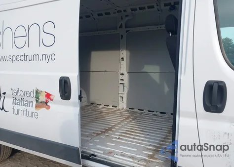 2014 Ram Promaster 2500 High Roof z USA, uszkodzony, nr VIN 3C6TRVDG5EE119577